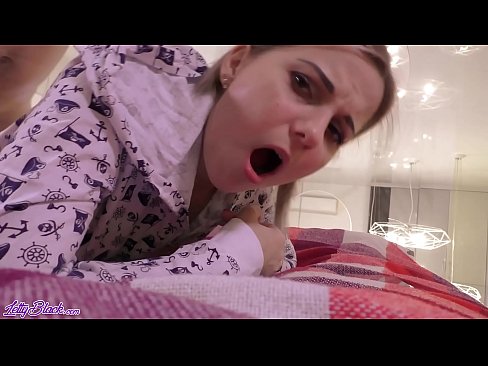 ❤️ 性感媽媽吞下和 pregistyle 性愛 - 暨關閉 ❤️ 他媽的視頻 在 zh-tw.pornolemon.ru ﹏